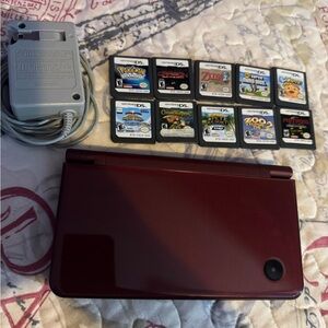 Nintendo DSI XL Color Burgundy